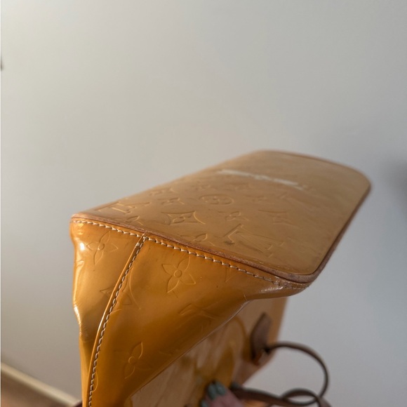 Authentic Louis Vuitton Vernis Houston Tote - Picture 5 of 12